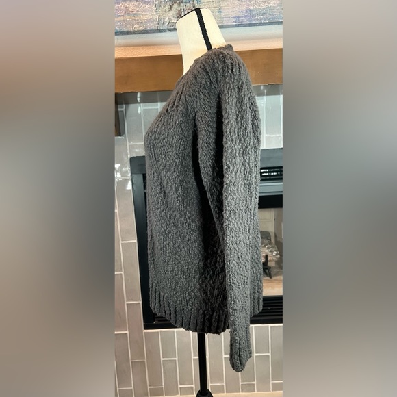 VINCE charcoal gray SOFT thick wool cashmere knit oversized sweater Small - Picture 2 of 5